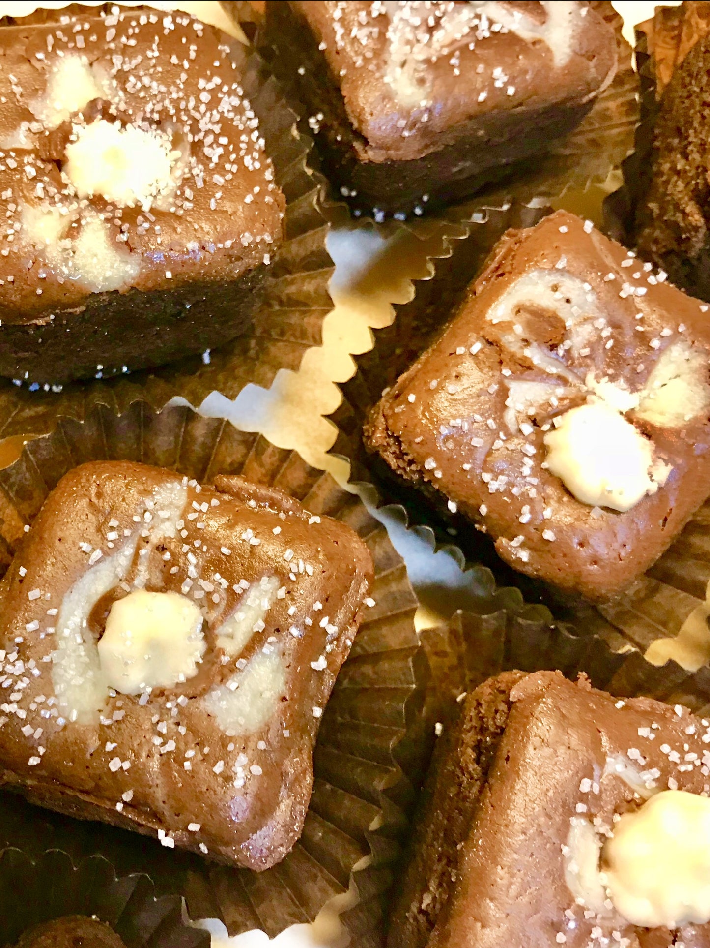 The Brownie Channel |𝐁𝐨𝐨𝐞𝐳𝐲 𝐁𝐨𝐱 𝐋𝐢𝐧𝐞 - 𝐁𝐫𝐨𝐰𝐧𝐢𝐞 𝐁𝐢𝐭𝐞𝐬